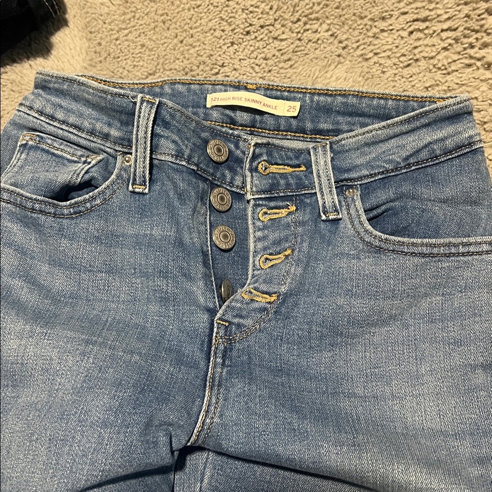 High Rise Blue Jeans - Picture 3 of 3